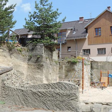 Ubytovaci Hostinec Na Skalach Budislav  Exterior photo