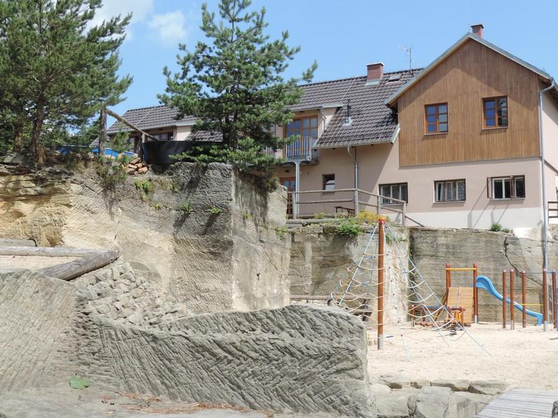 Ubytovaci Hostinec Na Skalach Budislav  Exterior photo